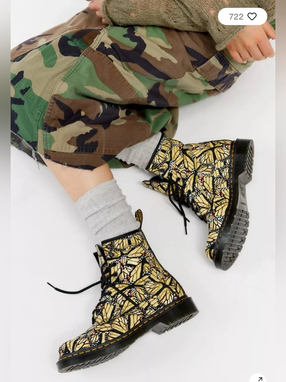 NWOT Dr. Martens 1460 Monarch Butterfly Yellow Black 8-Eye Boots Women's Size 7